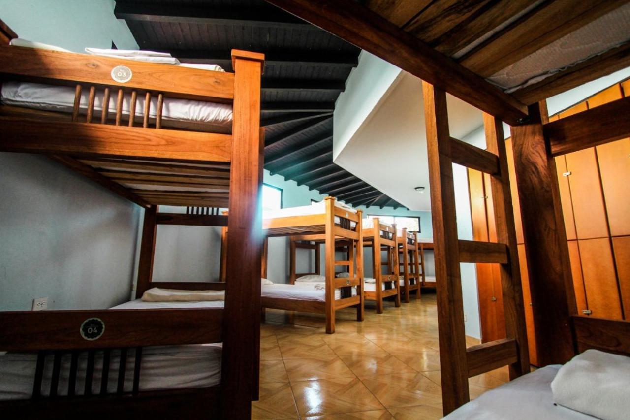 Happy Buddha Hostel & Lodge Guatapé Pokoj fotografie